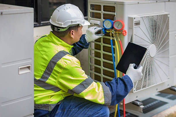Professional Air Conditioning Repair technician working in Saddle River, NJ
